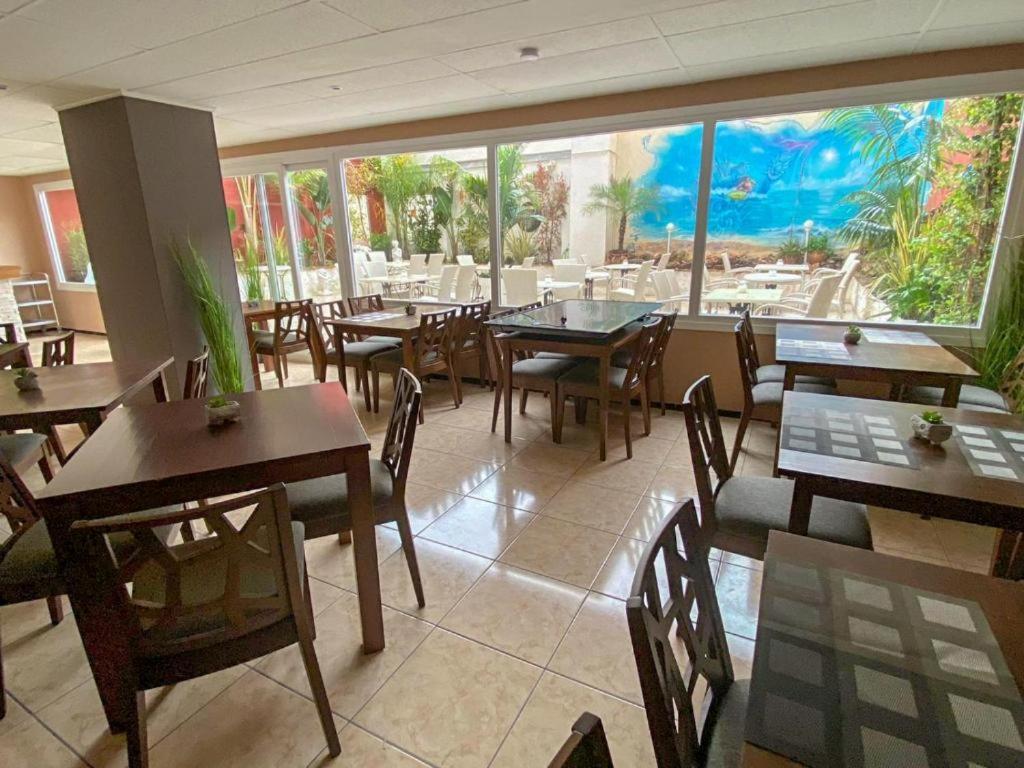 Level Mallorca - Living Playa de Palma  Buitenkant foto