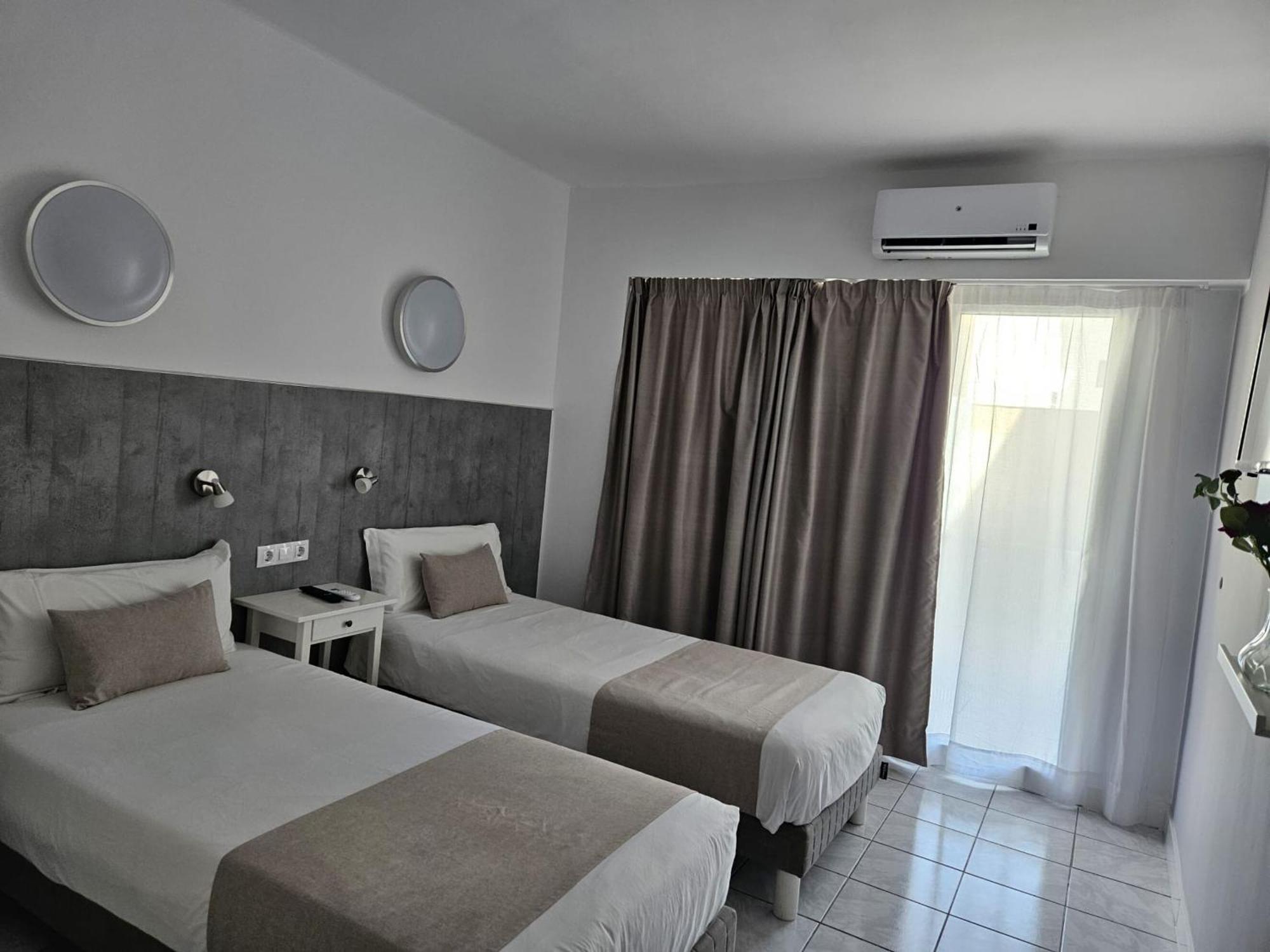 Level Mallorca - Living Playa de Palma  Buitenkant foto